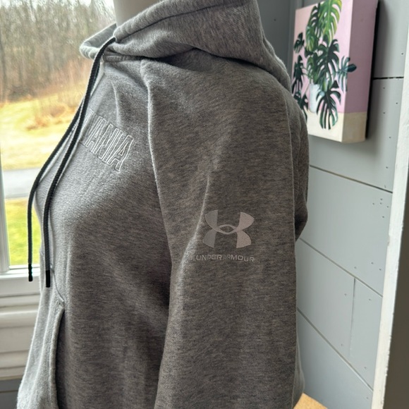 Pennsylvania Under Armor Sweatshirt - Picture 4 of 5